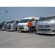 รถตู้ติดแก๊สให้เช่าTOYOTA D4D VIP ใช้ แก๊สLPGและน้ำมันราคาถูก